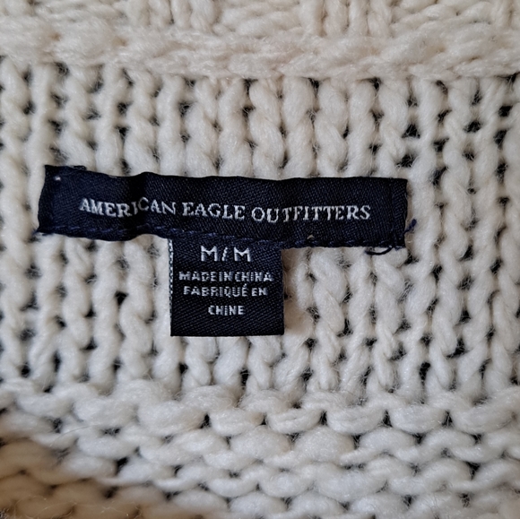 American Eagle Wool Blend chunky Knit Cream Color Crew Neck Pull Over Sw… - Picture 7 of 9